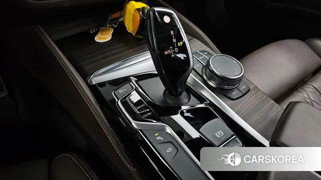 BMW 5 Series (G30) id 3054833 из Кореи 19