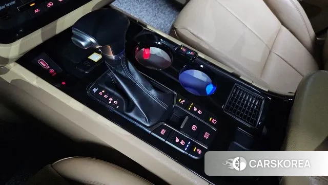 Kia The New Carnival id 2981422 из Кореи 19