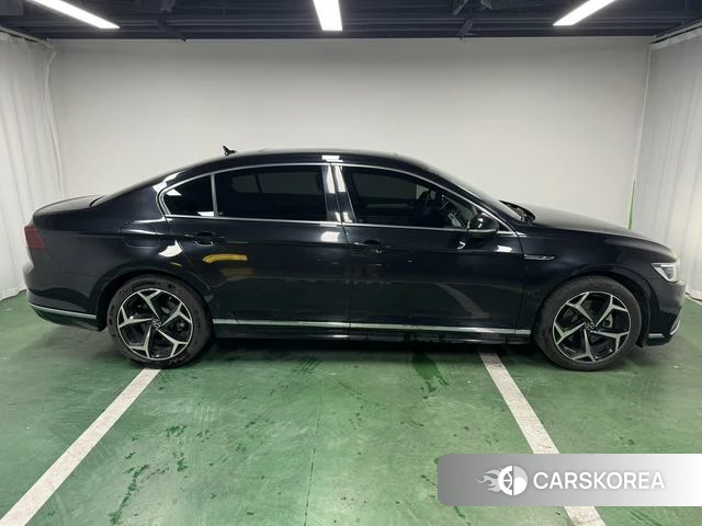 Volkswagen Magotan id 4257697 из Китая 19
