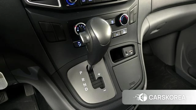 Hyundai The New Grand Starex id 4203134 из Кореи 19