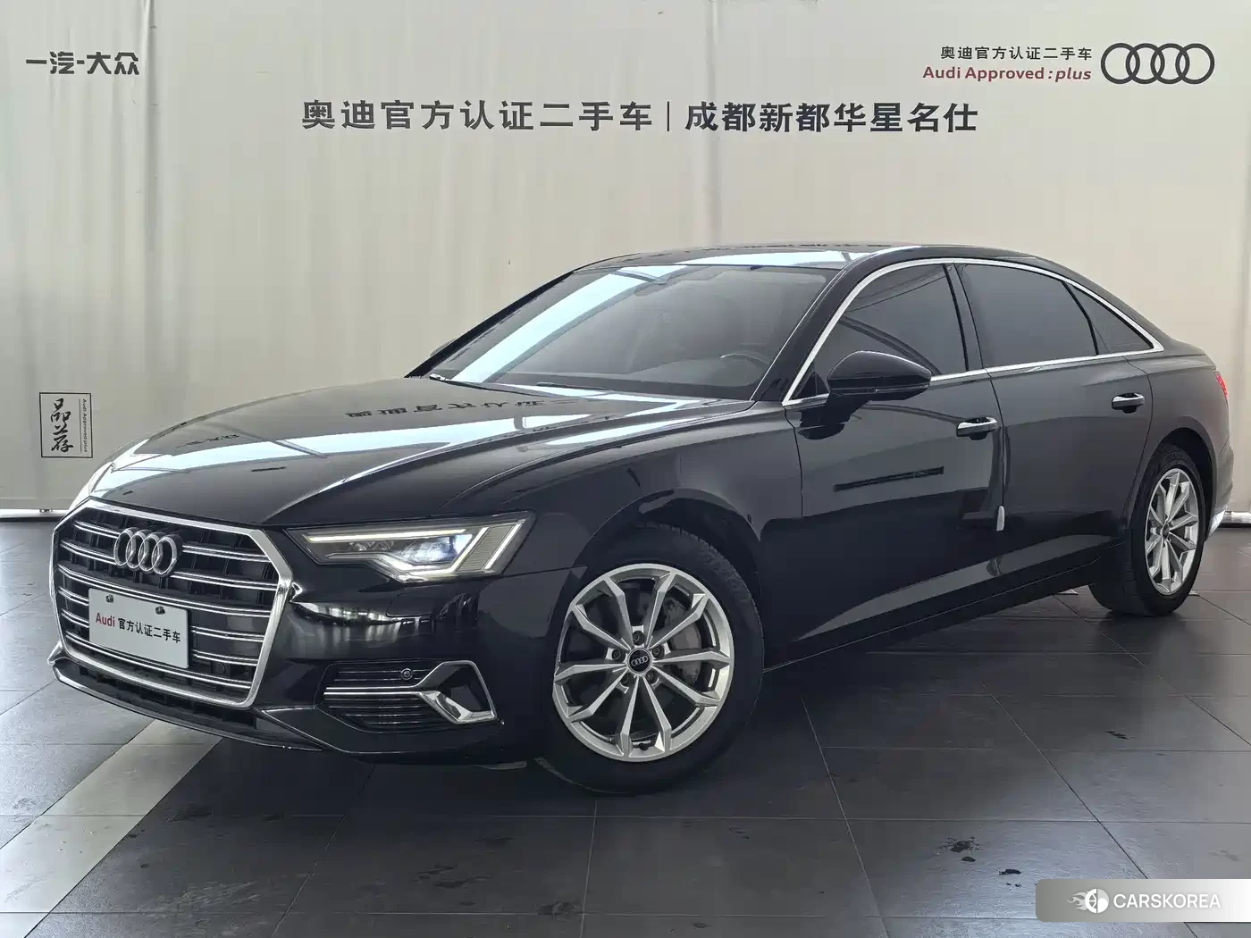 Audi A6L id 4515318 из Китая 17