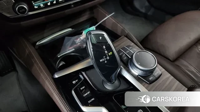 BMW 5 Series (G30) id 3349067 из Кореи 19