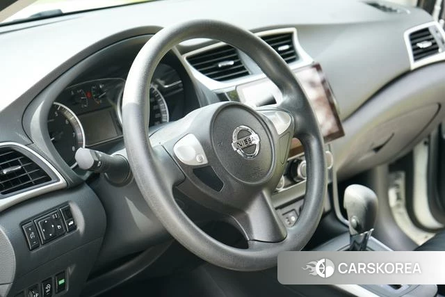 Nissan Xuan Yi id 4297977 из Китая 12