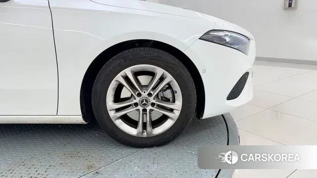 Mercedes-Benz A-Class W177 id 3610022 из Кореи 19