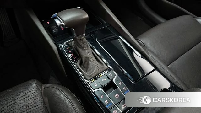 Kia Come New K7 id 3905564 из Кореи 19