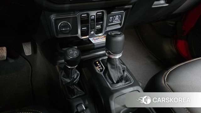 Jeep Wrangler (JL) id 4185747 из Кореи 29