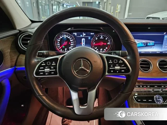 Mercedes-Benz E-Class W213 id 3454857 из Кореи 17