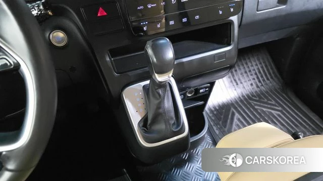Hyundai Staria id 4651231 из Кореи 19