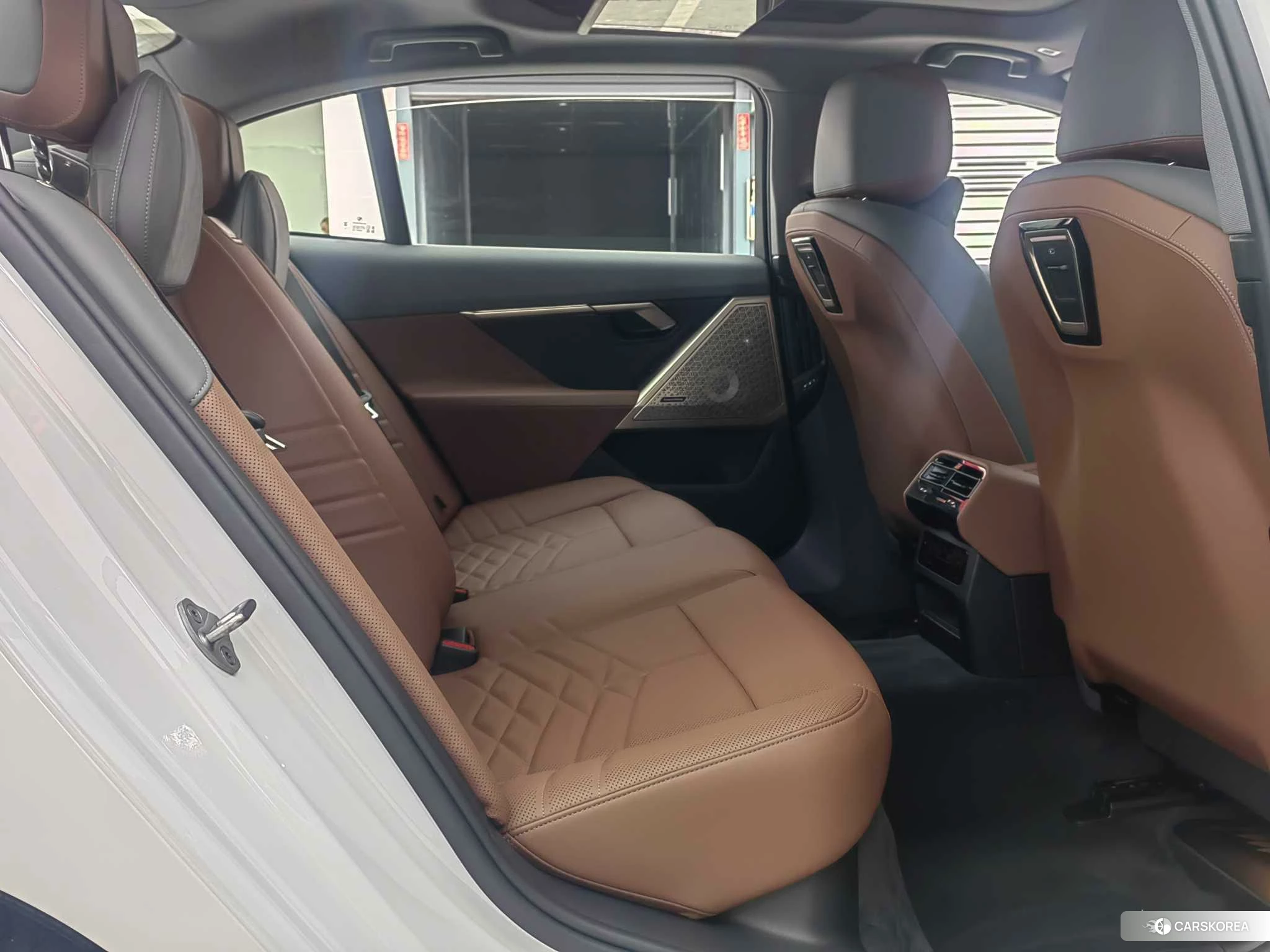 BMW 5 series id 4452637 из Китая 19