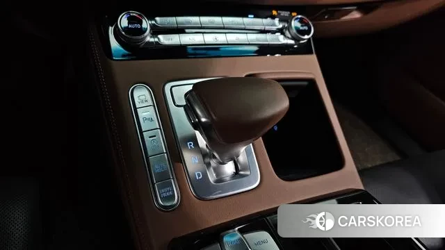 Genesis G90 id 3385866 из Кореи 19