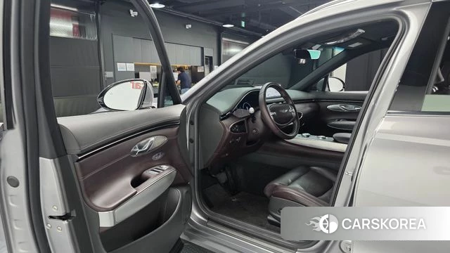Genesis GV70 id 4721776 из Кореи 35
