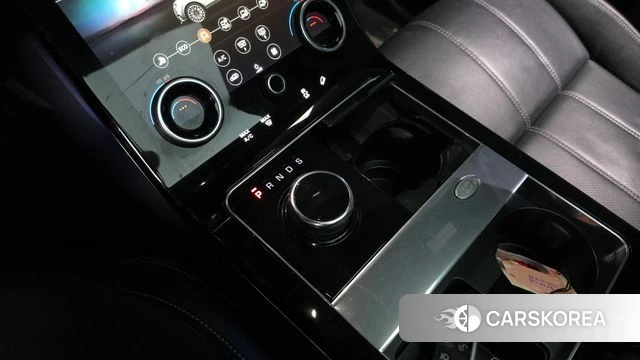 Land Rover Range Rover Velar id 3942716 из Кореи 19