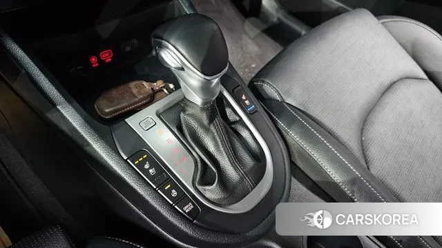 Kia Come New K3 id 3243731 из Кореи 19