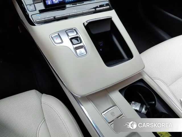 Hyundai The New Grandeur IG id 4650954 из Кореи 31