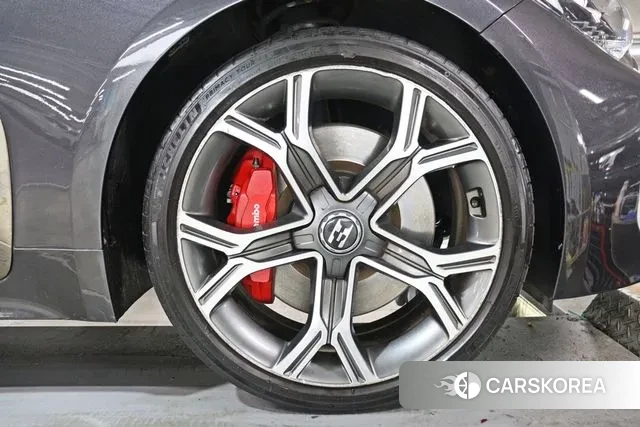 Kia Stinger id 2976987 из Кореи 19