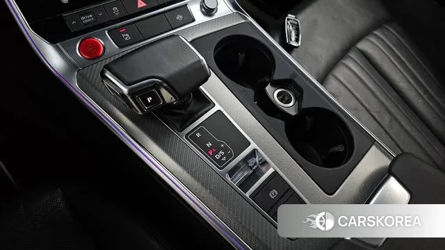 Audi A6 (C8) id 3296899 из Кореи 19