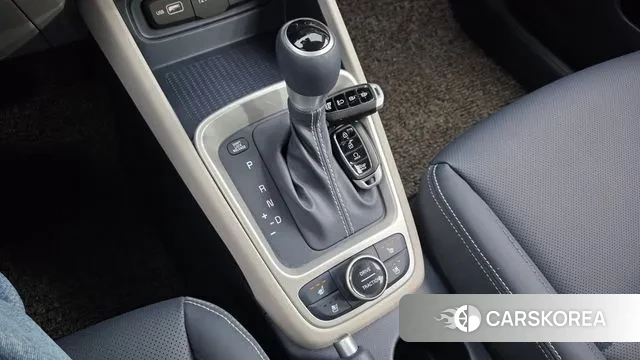 Hyundai Venue id 3406521 из Кореи 19