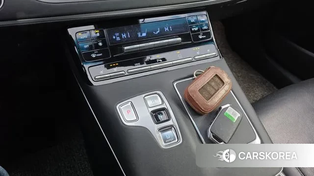 Hyundai The New Grandeur IG Hybrid id 3422374 из Кореи 19