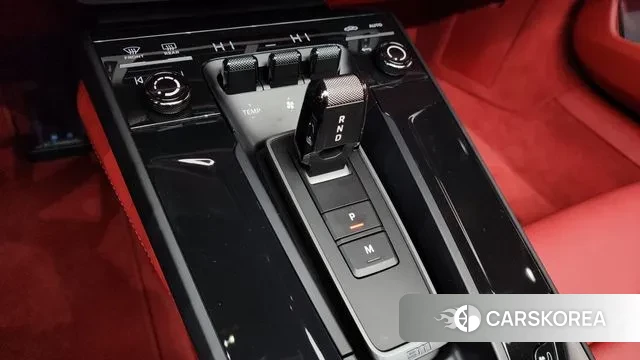 Porsche 911(992) id 3720645 из Кореи 19