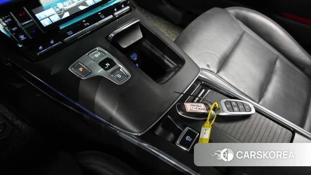 Hyundai The New Grandeur IG Hybrid id 3839496 из Кореи 19