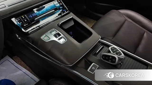 Hyundai The New Grandeur IG id 3468555 из Кореи 19