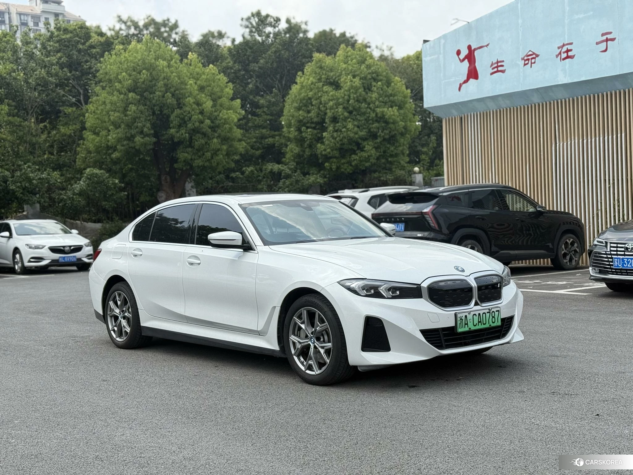 BMW i3 id 4453686 из Китая 9