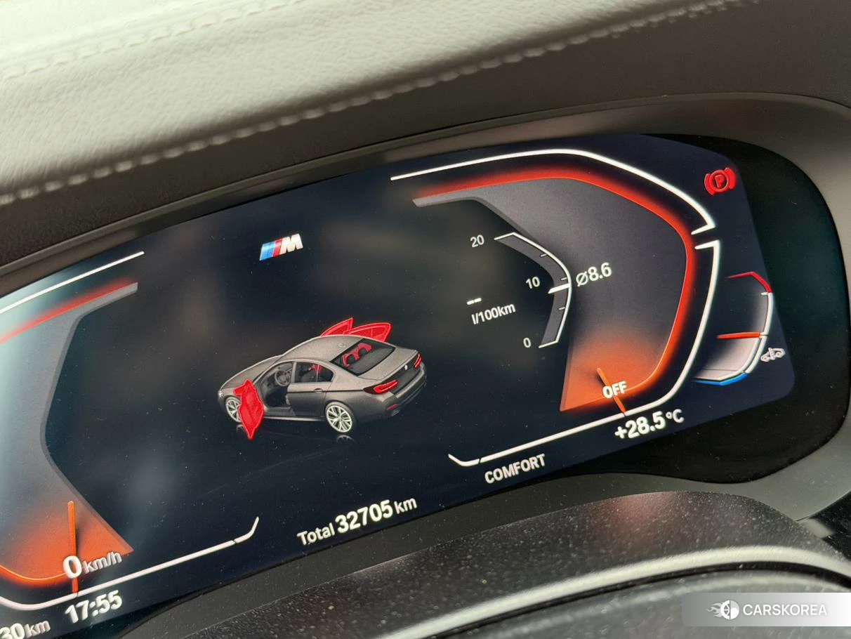 BMW 5 series id 4452841 из Китая 9