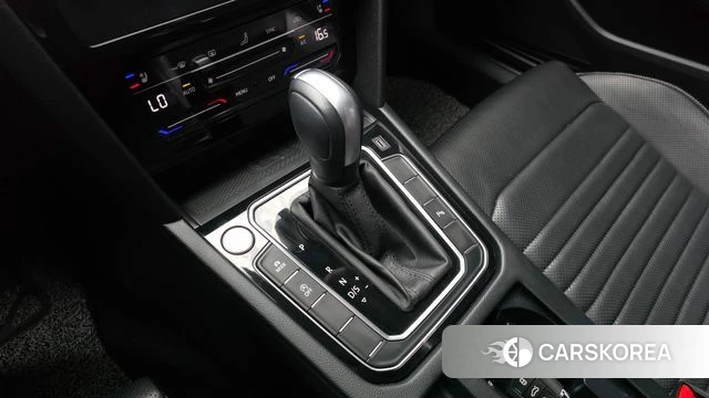 Volkswagen Passat GT (B8) id 4624261 из Кореи 31