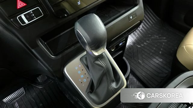 Hyundai Staria id 4223078 из Кореи 19