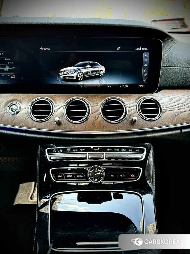 Mercedes-Benz E-Class W213 id 3912037 из Кореи 19