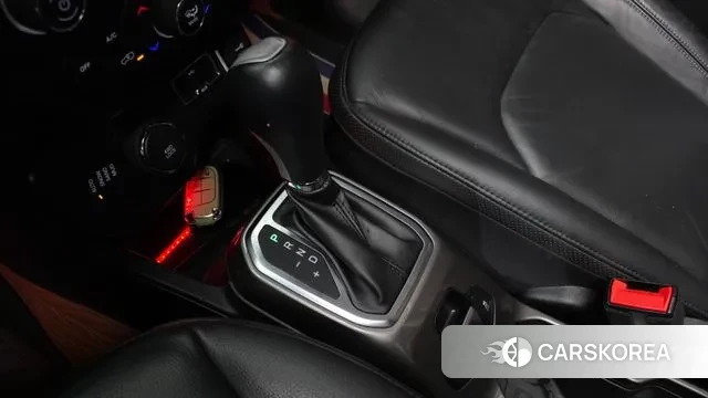 Jeep Renegade id 3428211 из Кореи 19