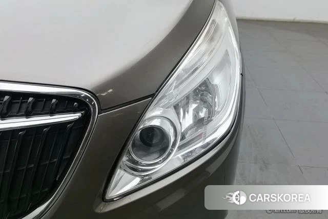 Buick GL8 id 4210184 из Китая 23