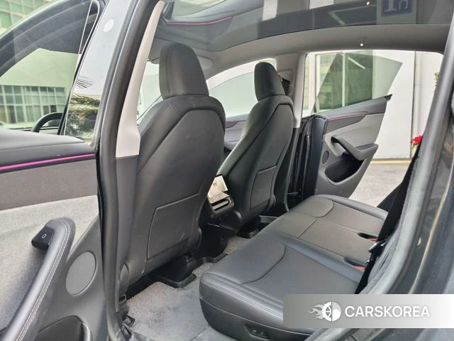 Tesla Model Y id 3907802 из Китая 14