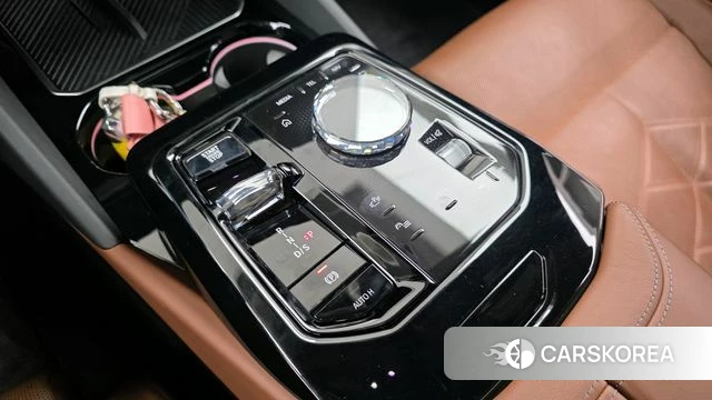 BMW 5 Series (G60) id 3963630 из Кореи 19