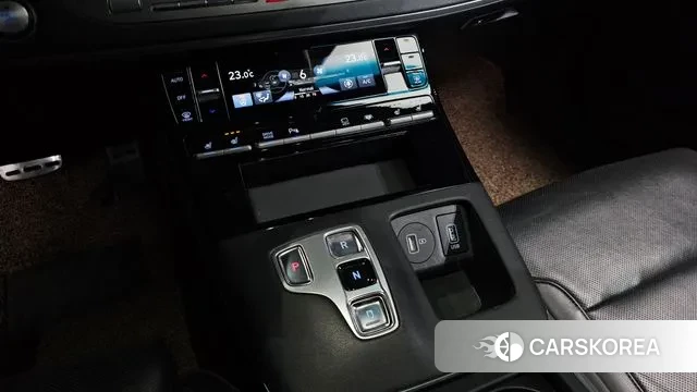 Hyundai The New Grandeur IG id 3626558 из Кореи 19