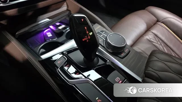 BMW 5 Series (G30) id 3095211 из Кореи 19