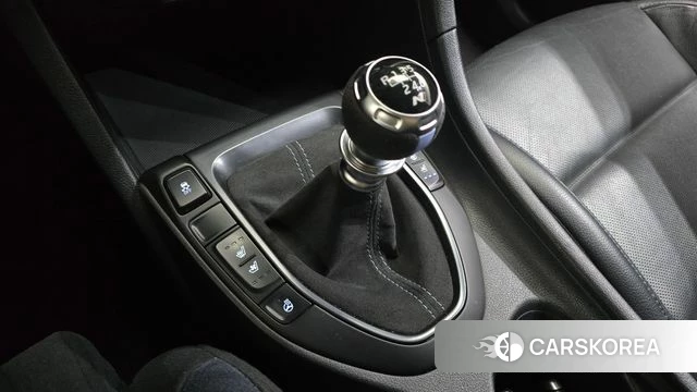 Hyundai Veloster (JS) id 4318134 из Кореи 19
