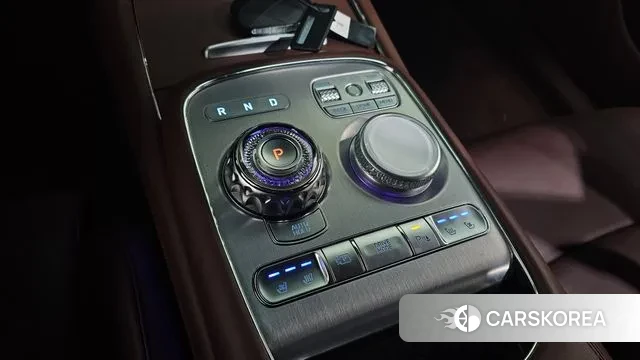 Genesis G90 (RS4) id 3452940 из Кореи 19