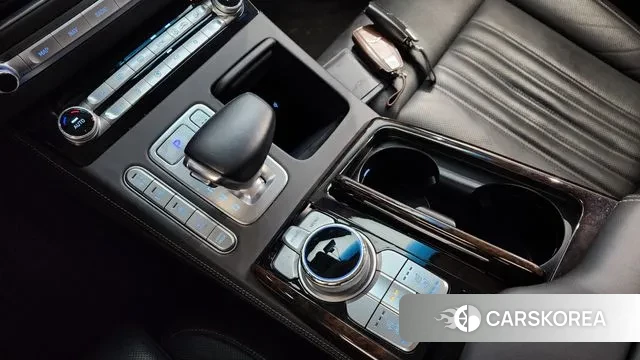 Genesis G90 id 3045085 из Кореи 19