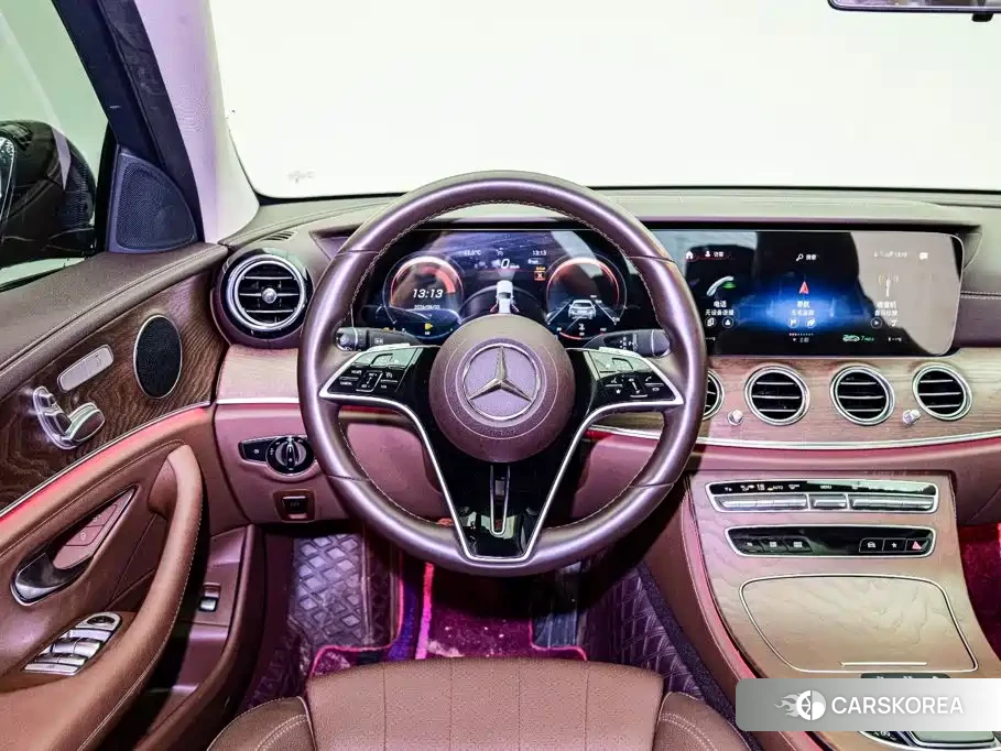 Mercedes-Benz E-Class id 4674299 из Китая 21