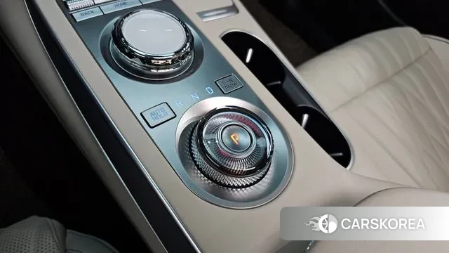 Genesis GV70 id 3591608 из Кореи 19