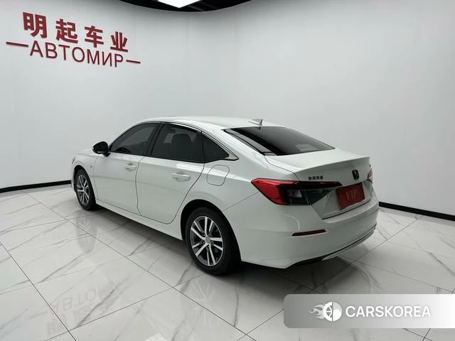 Honda Civic id 4348350 из Китая 17
