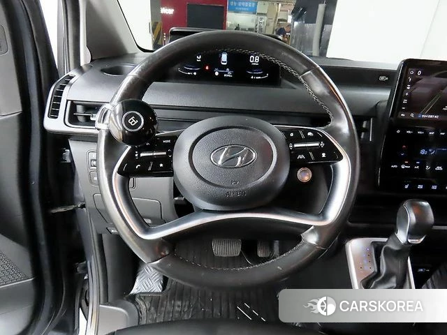 Hyundai Staria id 4603763 из Кореи 18