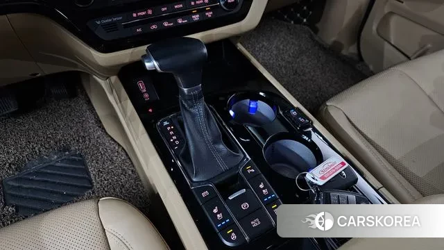 Kia The New Carnival id 3760778 из Кореи 19