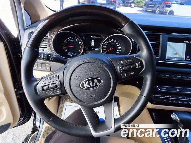 Kia The New Carnival id 2691531 из Кореи 19