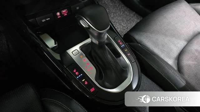 Kia Come New K3 id 4363370 из Кореи 19