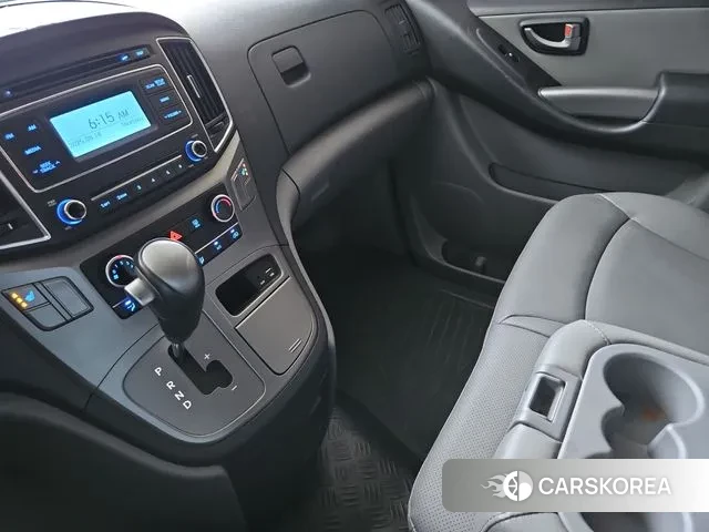 Hyundai The New Grand Starex id 3039085 из Кореи 17