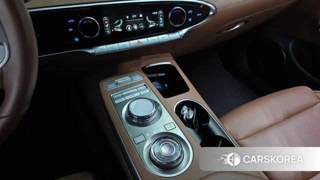 Genesis GV70 id 3935007 из Кореи 19