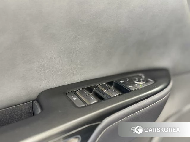 Lexus RZ id 4321064 из Китая 24