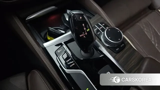 BMW 5 Series (G30) id 2966559 из Кореи 19